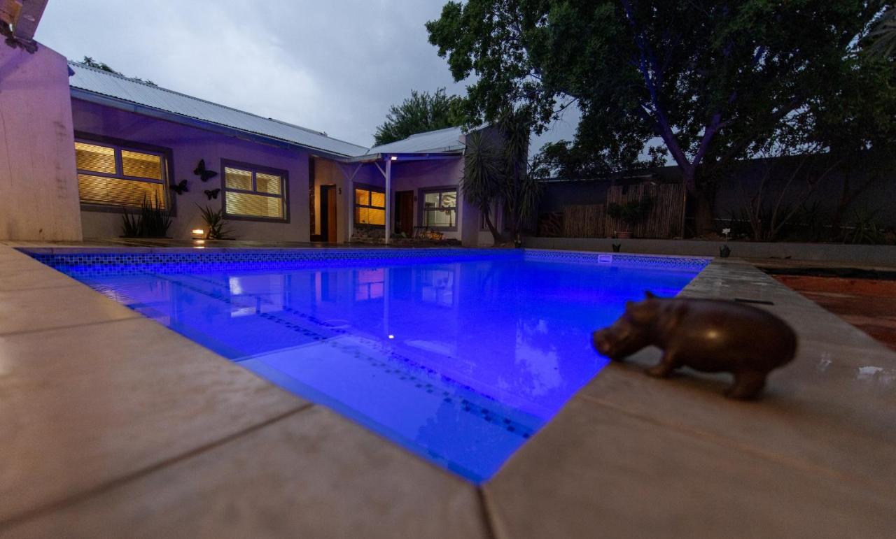 Vondelhof Guesthouse Windhoek Exterior foto